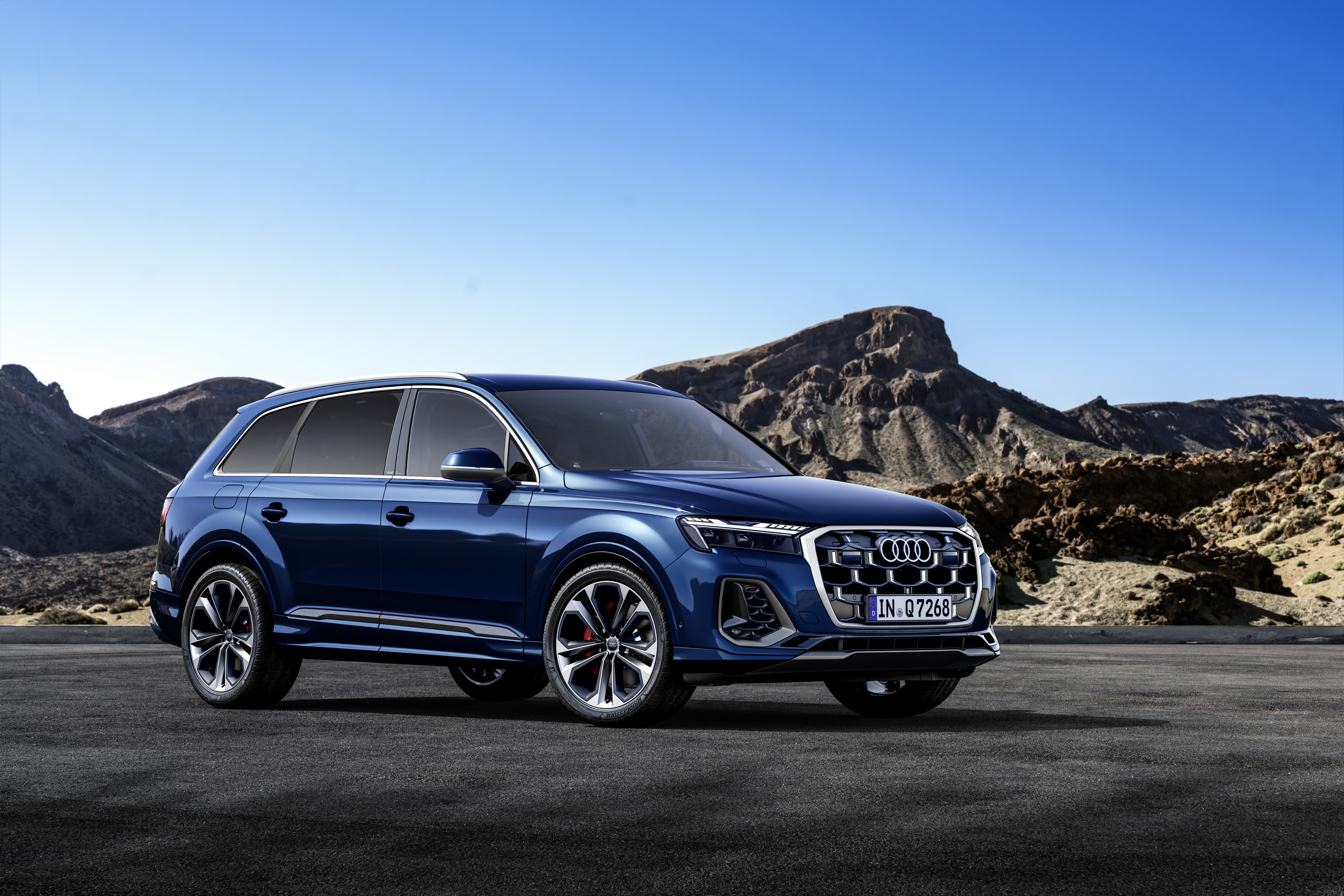 SUV Audi Q7 2025 passa por renovação no visual e ganha novas tecnologias