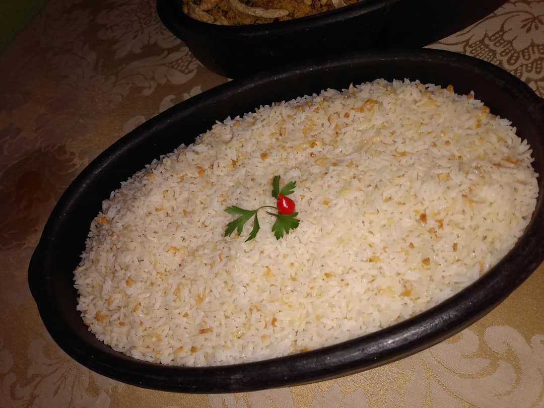 arroz refogado no alho