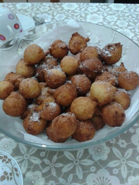 bolinho de chuva canela e açúcar fácil