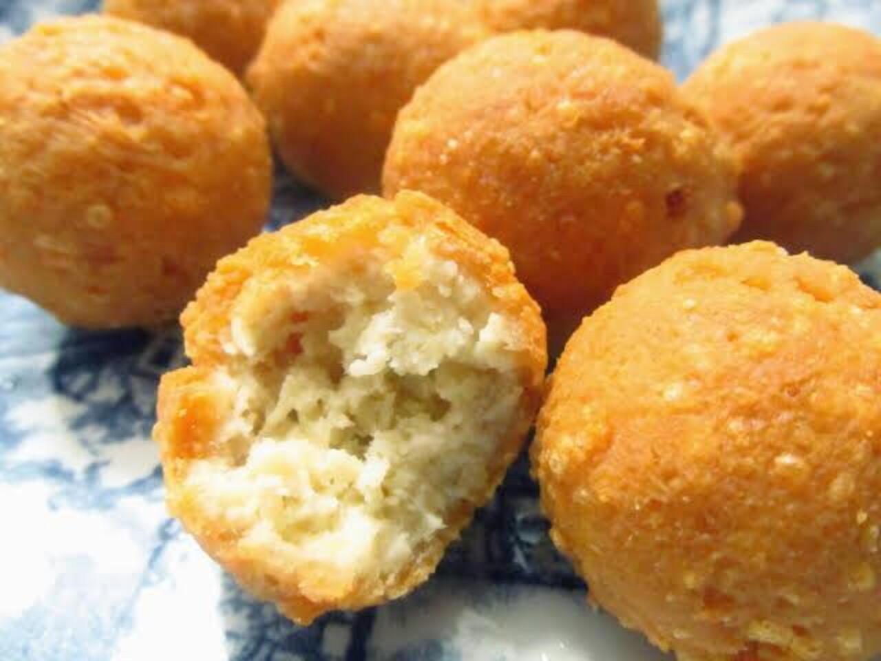 Bolinha de frango ana maria com queijo