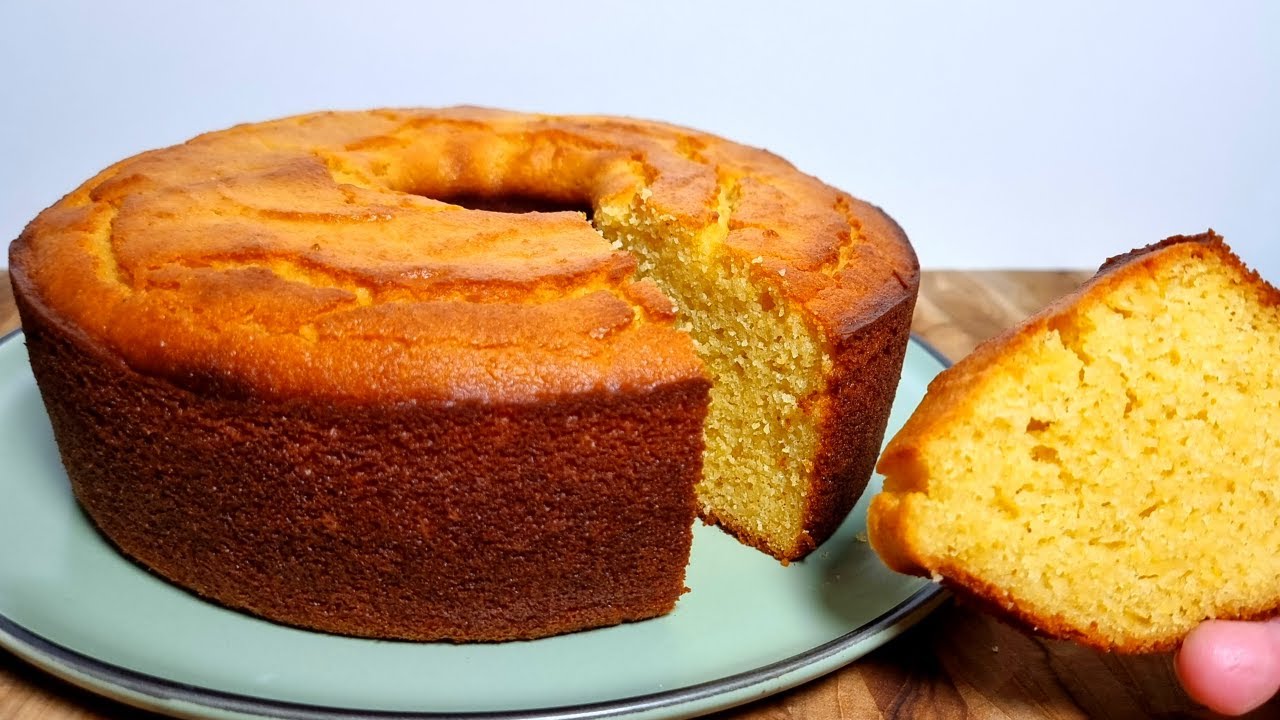 Bolo de fubá molhadinho fácil prático