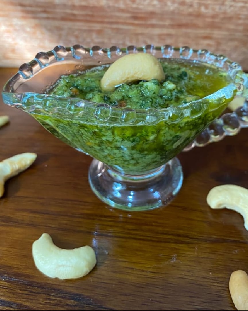 Molho pesto com castanha de caju ana maria