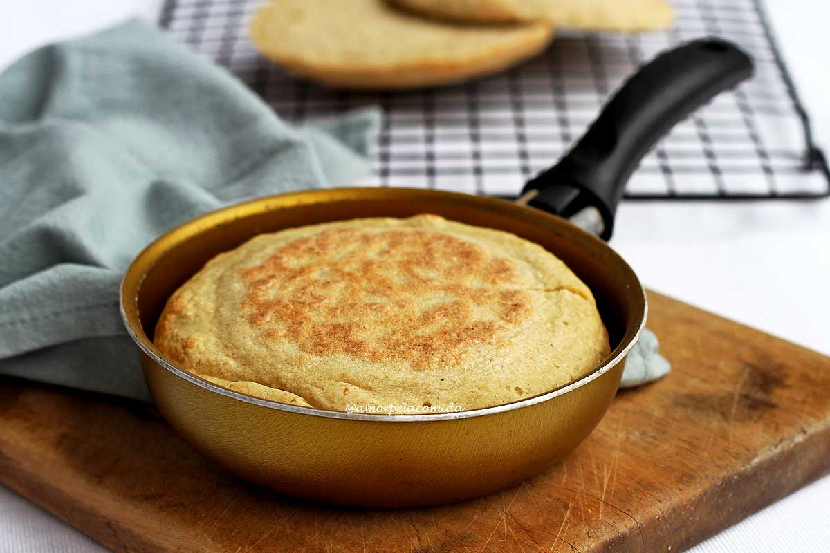 pao de aveia frigideira fácil fofinho