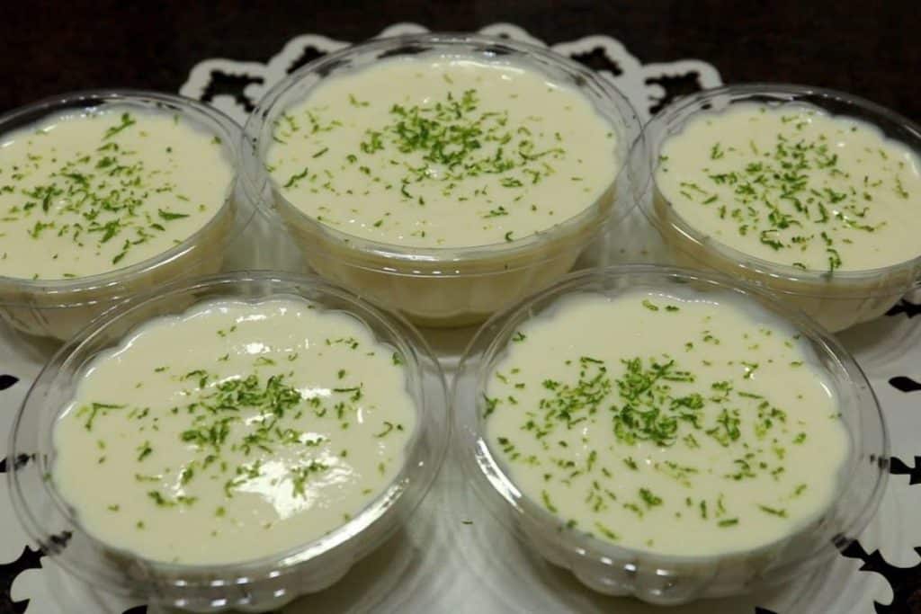 Mousse de limão com 2 ingredientes prática