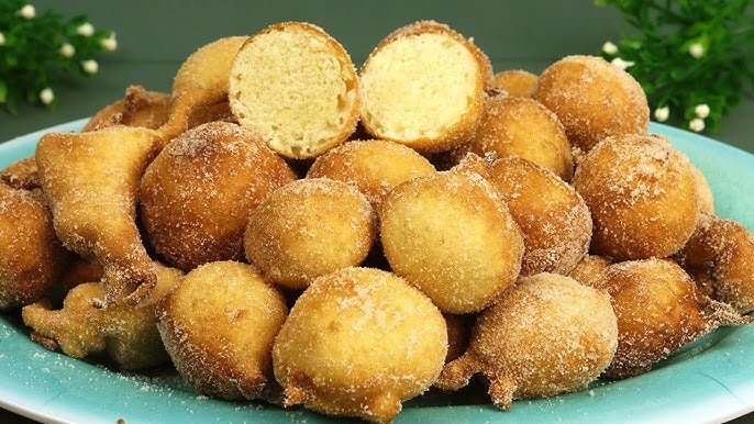 Bolinho de chuva simples e sequinho com 1 ovo tudo gostoso