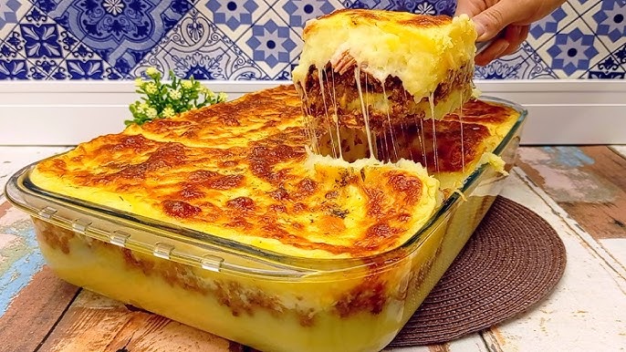 Bolo de batata com carne moída simples tudo gostoso