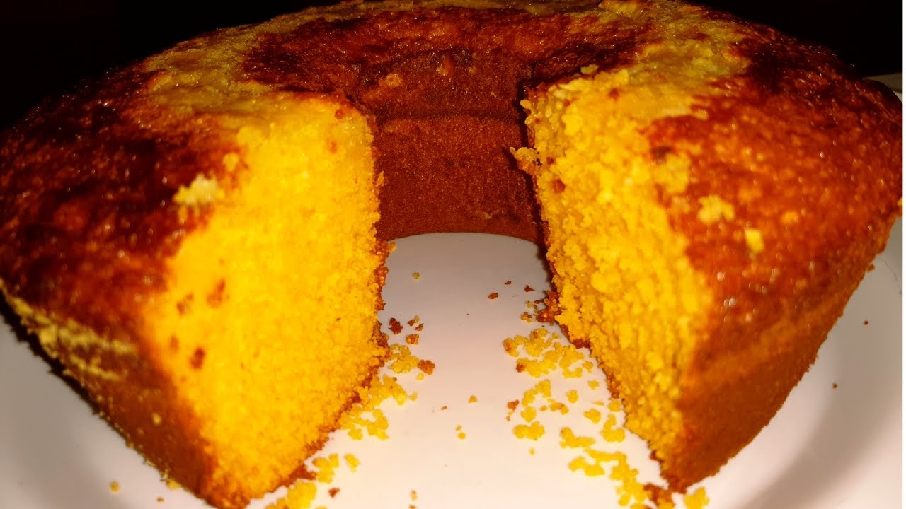 Bolo de flocão de milho com creme de leite tudo gostoso