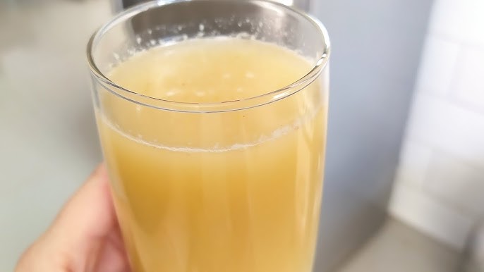 Suco de caju com limão refrescante é a melhor coisa como preparar