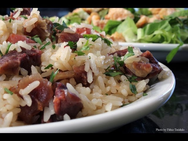 Arroz carreteiro com sobras prático