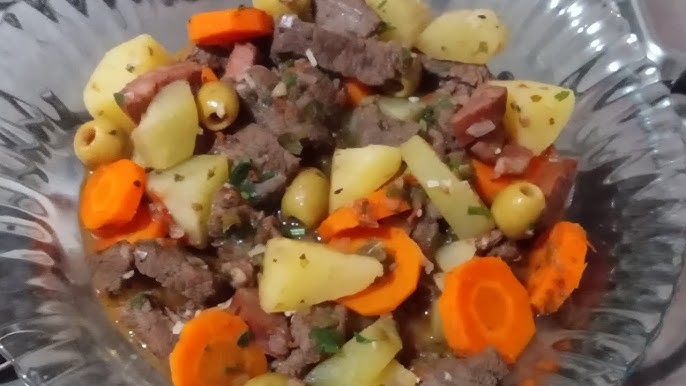 Picadinho de carne com legumes prático