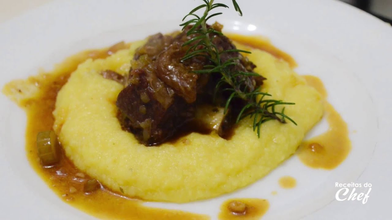 Polenta com costela desfiada prático demais