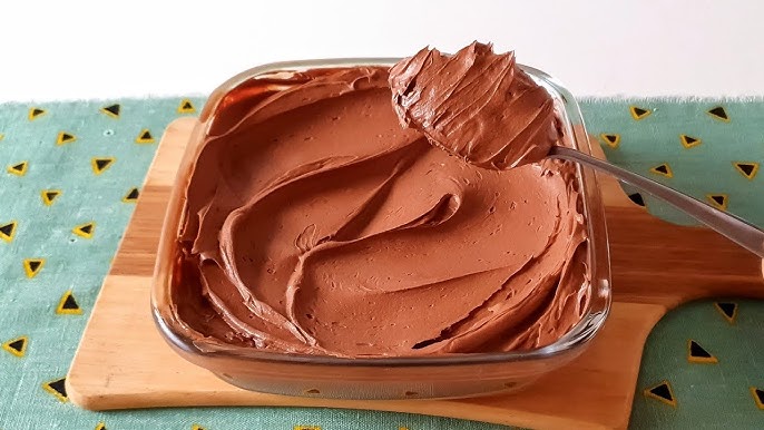 Recheio de creme de avelã para bolos fácil 