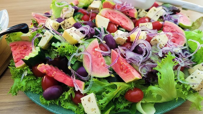 Salada tropical com rúcula prático demais