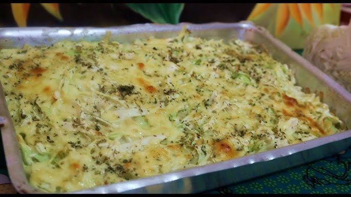 Suflê de repolho gratinado