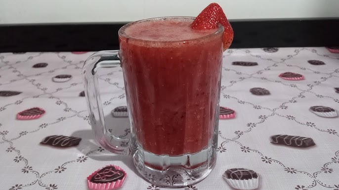 Vitamina de frutas vermelhas prático demais