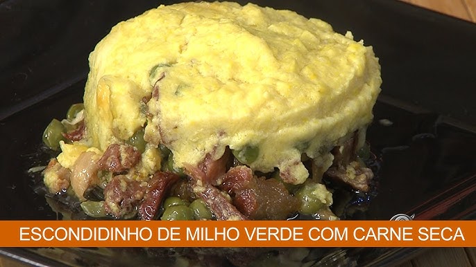 Escondidinho de milho com carne seca