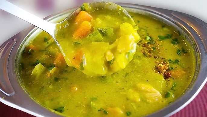 Sopa de legumes com frango